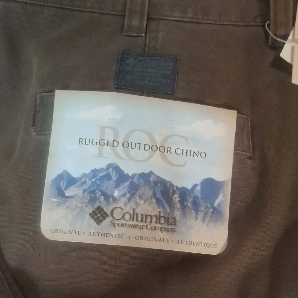 Columbia Expresso Cargo pants size 42 x 30 NWT